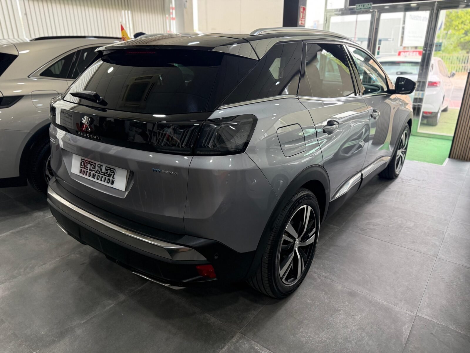 PEUGEOT 3008 HYBRID