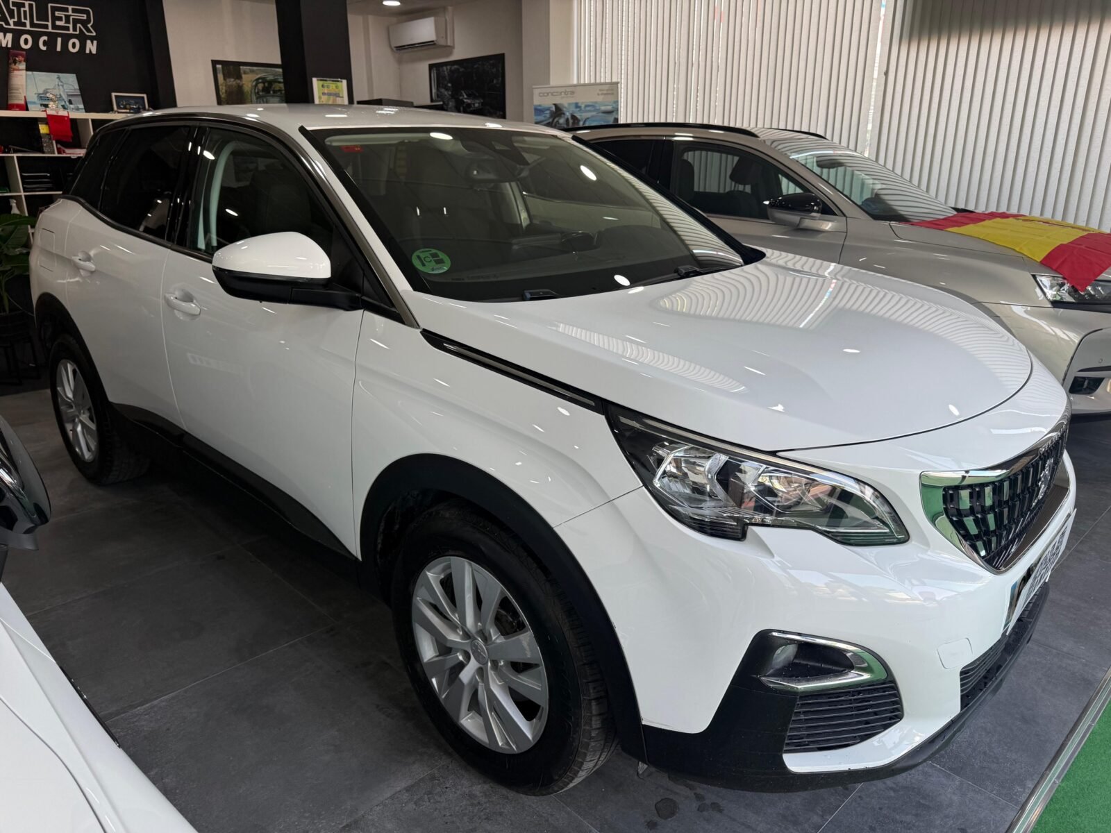 PEUGEOT 3008 1.2 GASOLINA