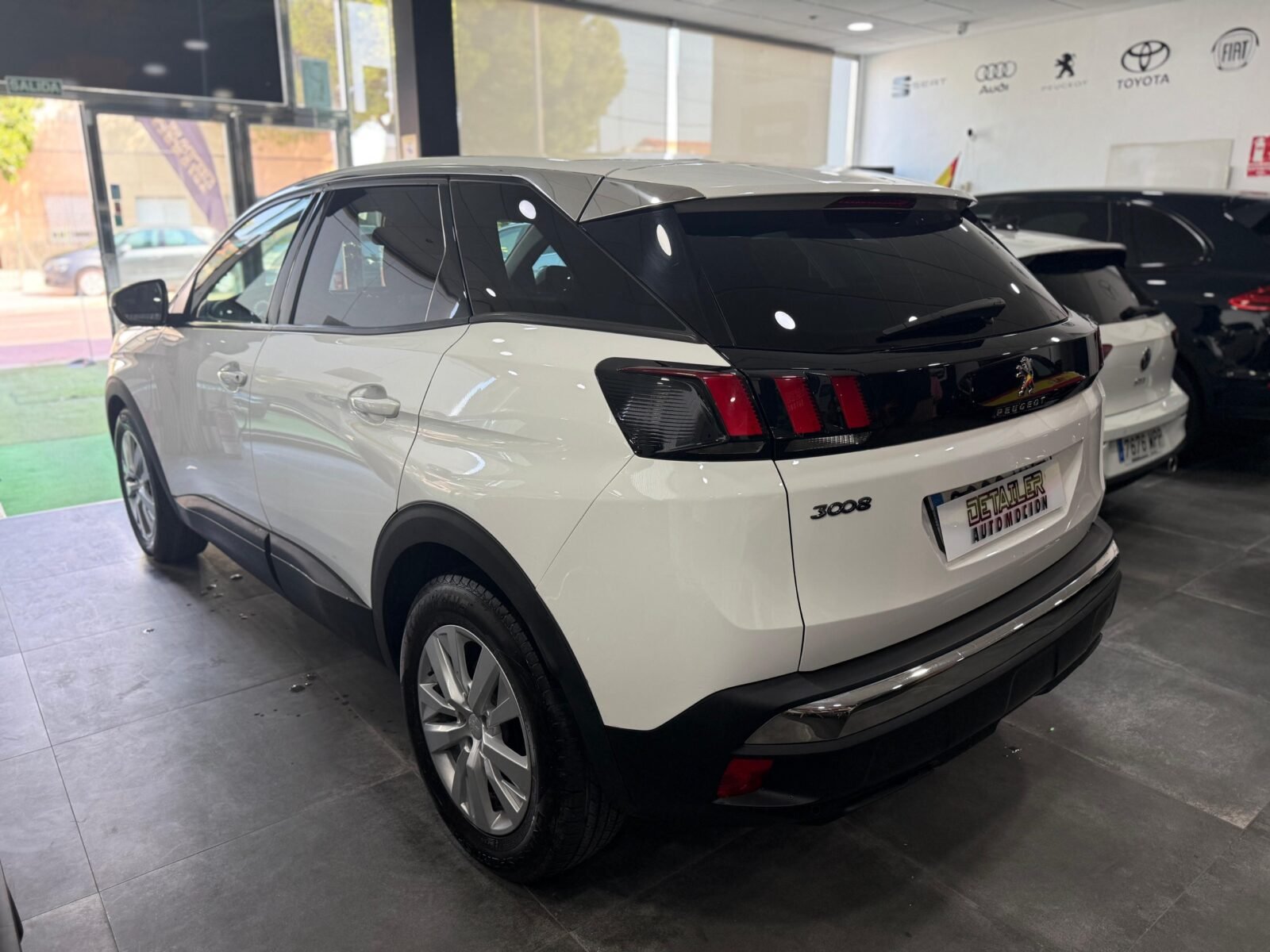 PEUGEOT 3008 1.2 GASOLINA