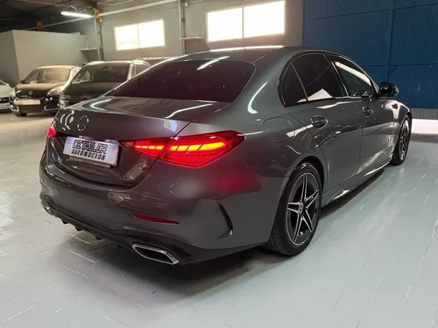 MERCEDES-BENZ CLASE C