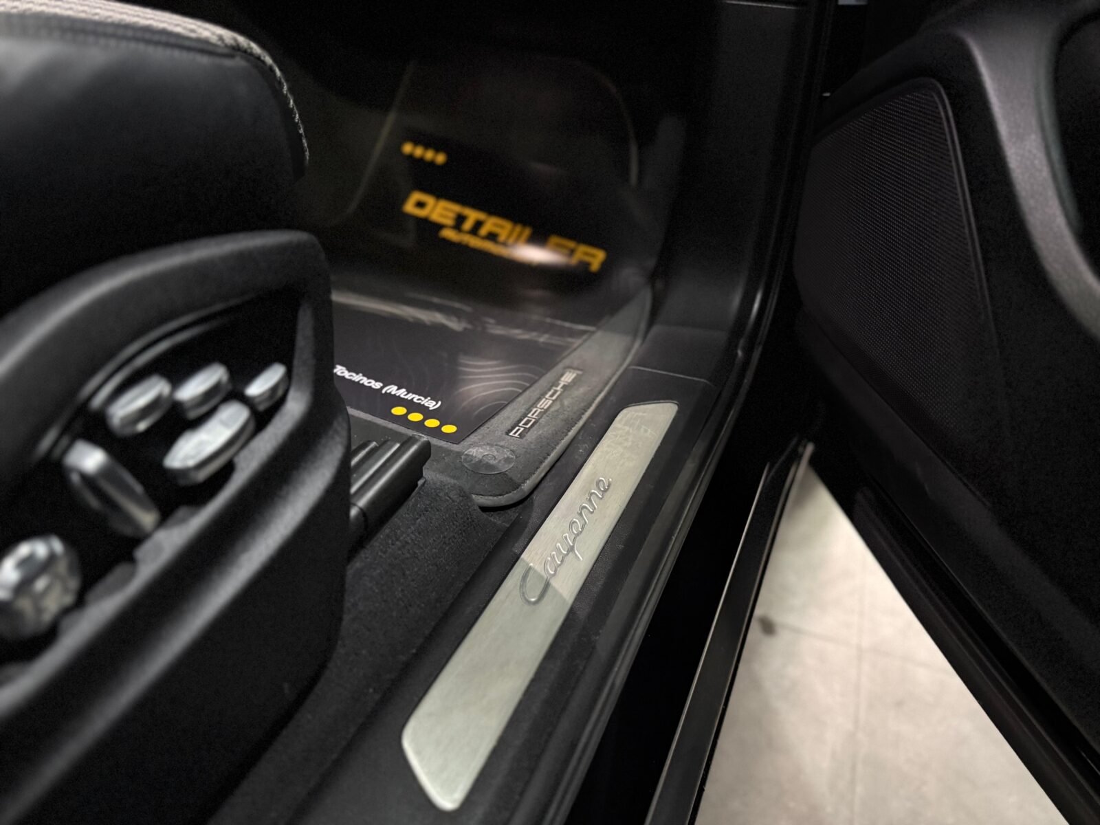 PORSCHE Cayenne  3.0 V6  5p S/S tip