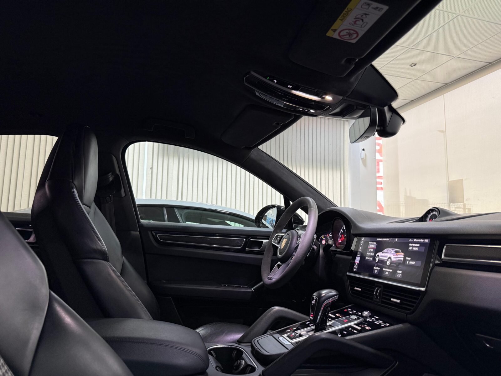 PORSCHE Cayenne  3.0 V6  5p S/S tip