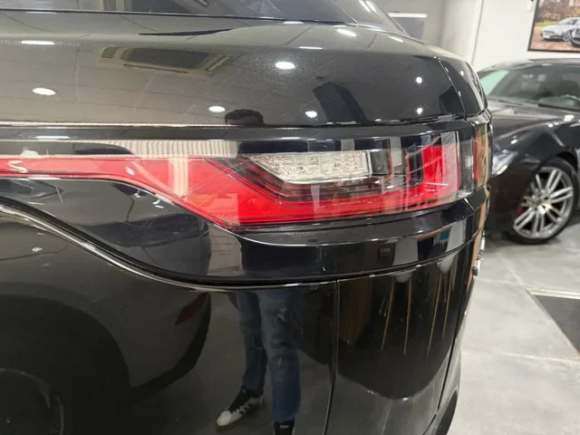 LAND-ROVER VELAR R-DYNAMIC 2.0 D Diésel HEV