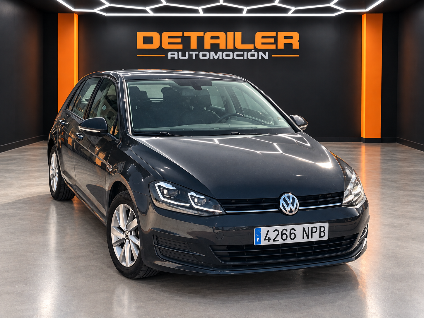 VOLKSWAGEN GOLF 2.0