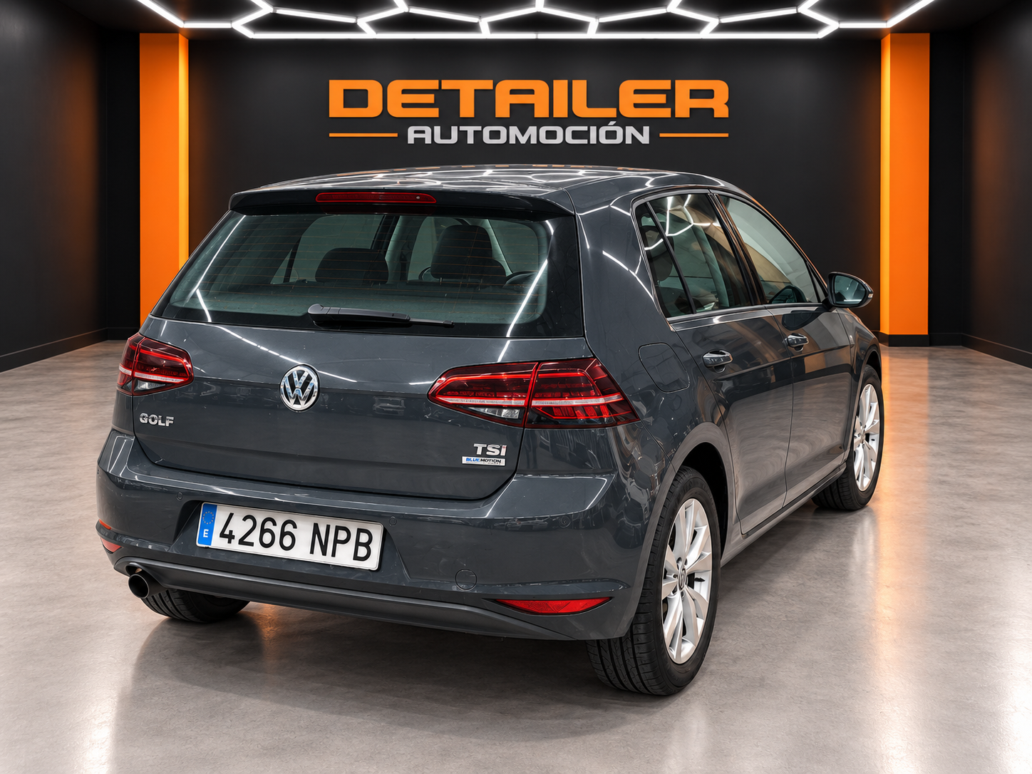 VOLKSWAGEN GOLF 2.0