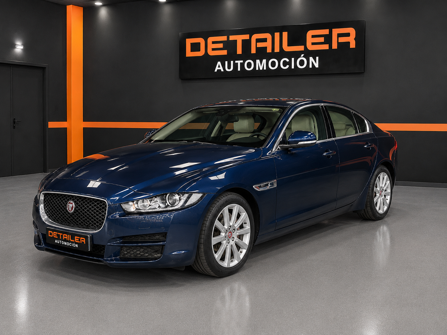 JAGUAR XE SEDAN