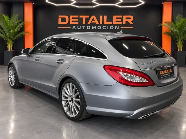 MERCEDES-BENZ CLS