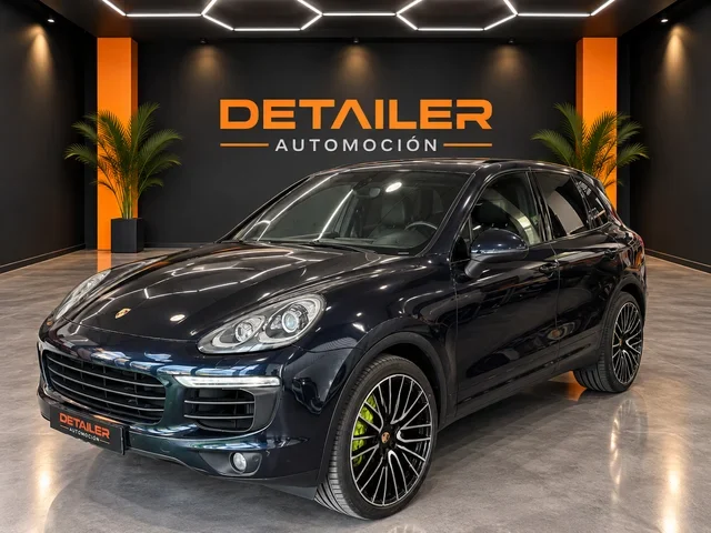 PORSCHE Cayenne 3.0