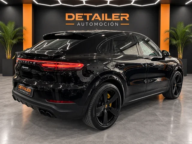 PORSCHE Cayenne COUPE HYBRIDO