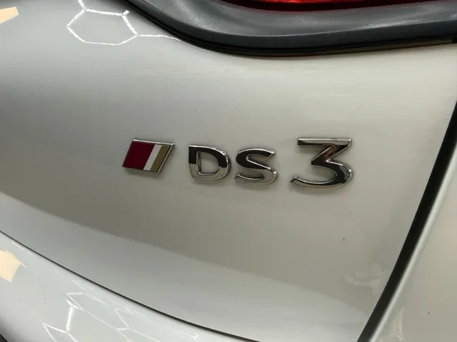DS 3 CROSSBACK 1.2 100 PERFOMANCE LINE