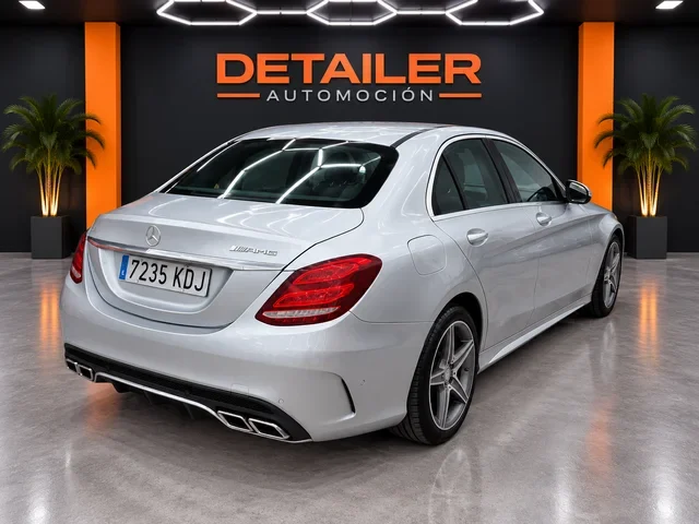 MERCEDES-BENZ CLASE C