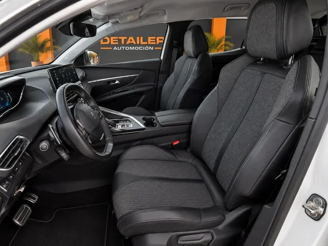 PEUGEOT 3008 HÍBRIDO ENCHUFABLE