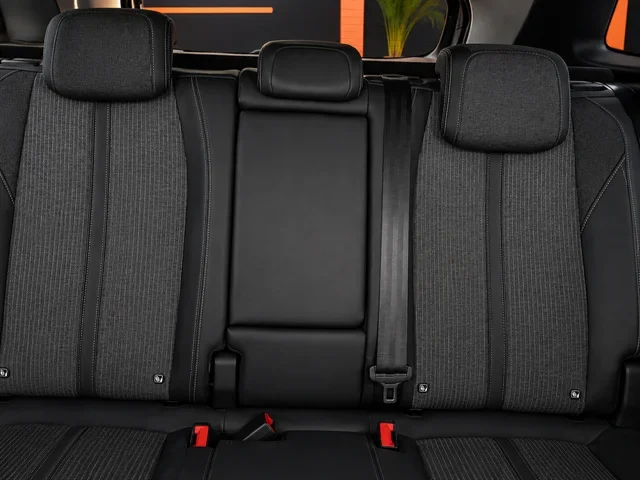 PEUGEOT 3008 1.6 HÍBRIDO