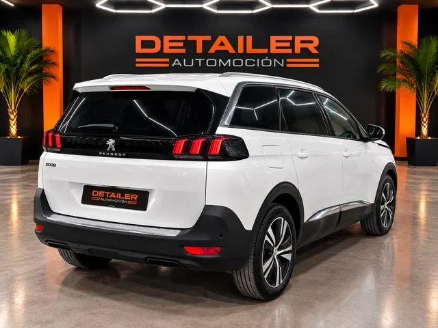 PEUGEOT 5008 1.5 BLUEHDi 