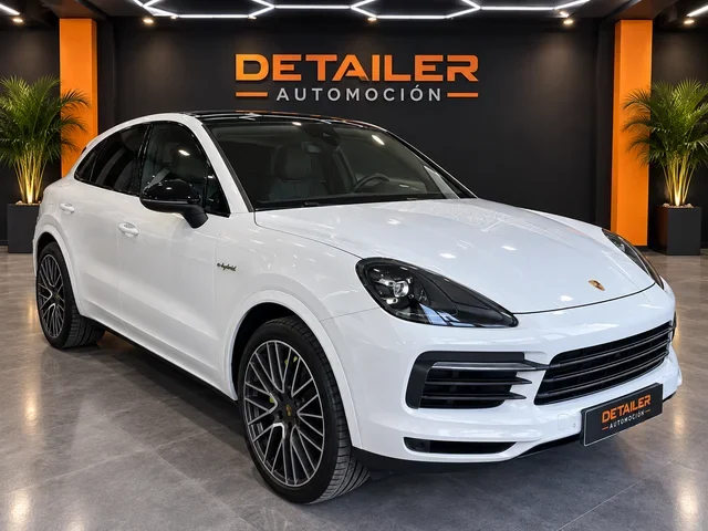 PORSCHE Cayenne COUPE HYBRIDO