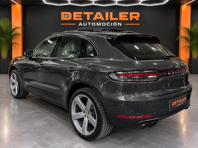 PORSCHE Macan 2.0