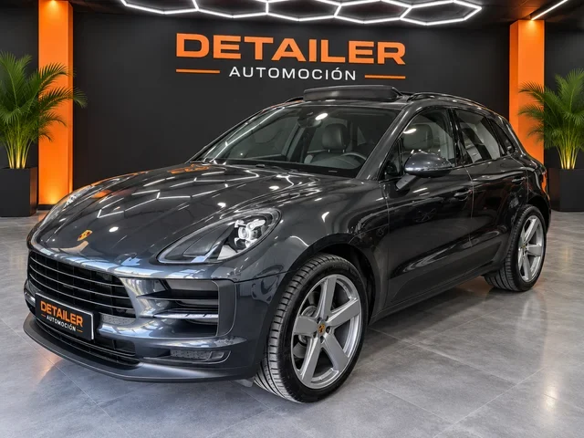 PORSCHE Macan 2.0